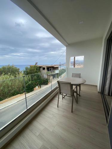 Luxury Apartment in Makry Gialos Luxury Apartment in Makry Gialos