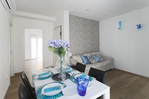Three-Bedroom Apartment image 10