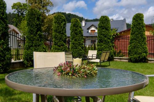 Kert, Villa Turris Apartamenty przy Muszyńskim Zamku (Villa Turris Apartamenty przy Muszynskim Zamku) in Muszyna városközpont