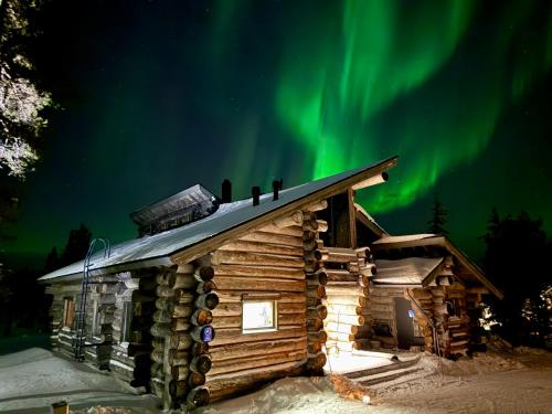 Auroras by Kaltios, Kaltionkuusi, Levi