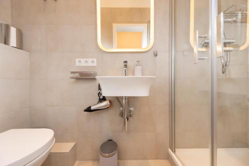 Fürdőszoba, Great 2-room apartment in Mitte in Wedding