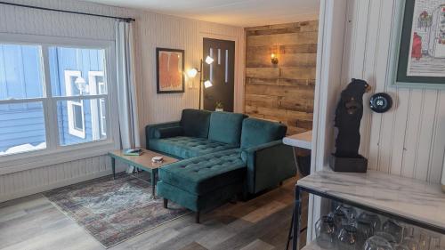 Newly Remodeled Lakefront Cottage in Three Lakes in Three Lakes, USA