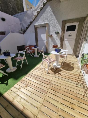 Vintage Beach House 3