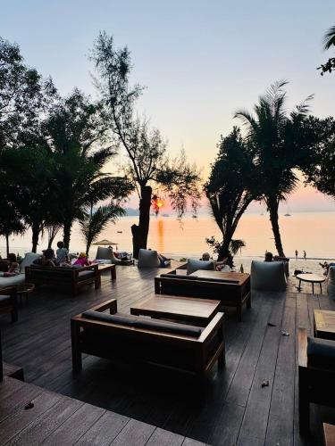 Sunny Cove Beach Resort Koh Phayam