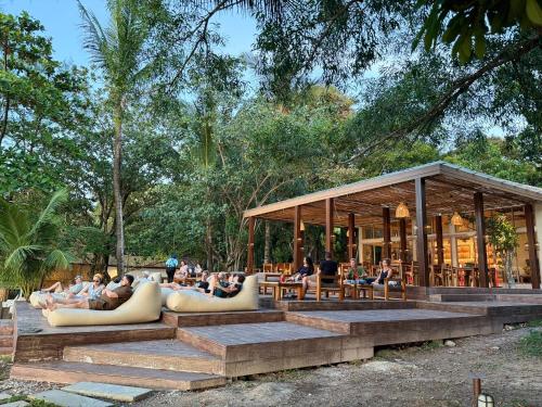 Sunny Cove Beach Resort Koh Phayam
