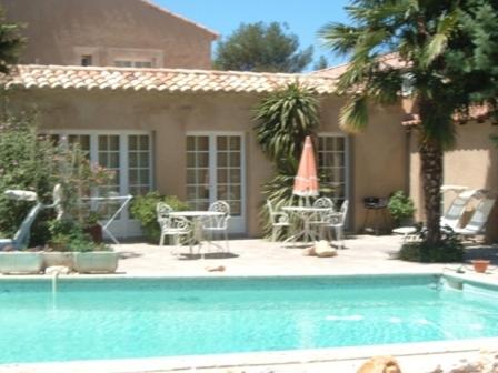 Gites Climatisés Piscine Chauffée La Balancelle