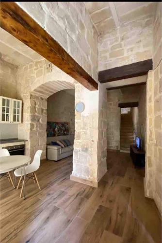Cosy traditional Maltese home in แอตตาด