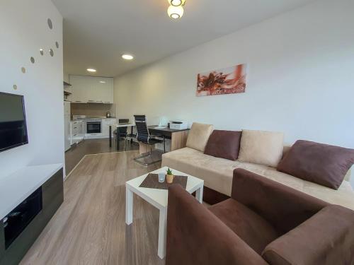 New Business Apt11 City Center, Skopje