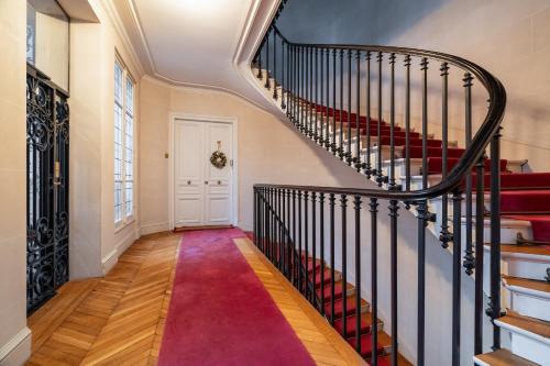 Palais Privé Luxe Vue Tour Eiffel Confort Exclusif - image 4