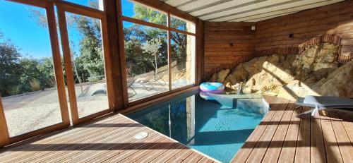 Skats, Situation exceptionnelle, villa Labori, luxueuse in Suzette
