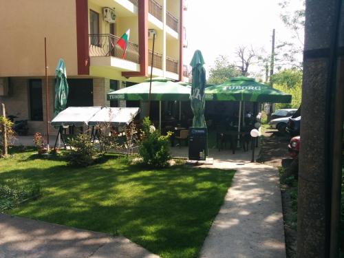 Central Park Family Hotel in Kavarna