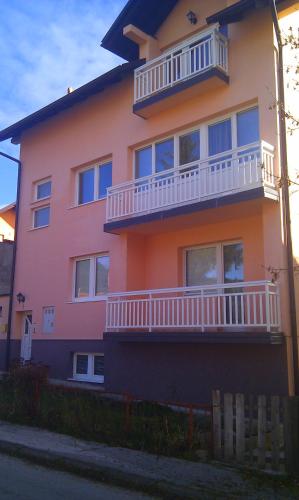 Apartman Kupres u centru grada in 库普雷斯