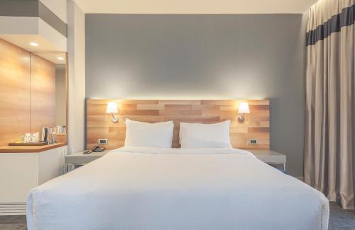 Ever Hotel Europe - image 11