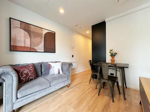One-Bed Urban Escape with Pool Gym & Sauna, Окленд (фото 4)
