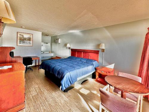 Volunteer Inn at Church Hill - image 11