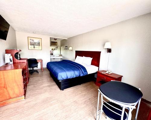 Volunteer Inn at Church Hill - image 2