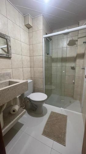 2 bedrooms, 4 beds