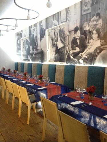 Hostal Bezana - image 2