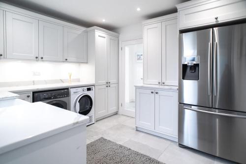 Seacrest in Rest Bay