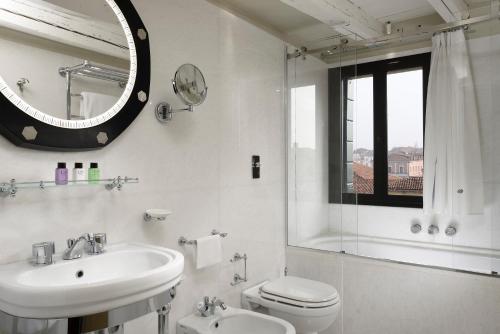 Hotel L'Orologio - image 11
