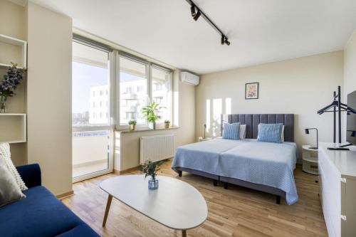 Gama Home Kondratowicza18, Varsovie