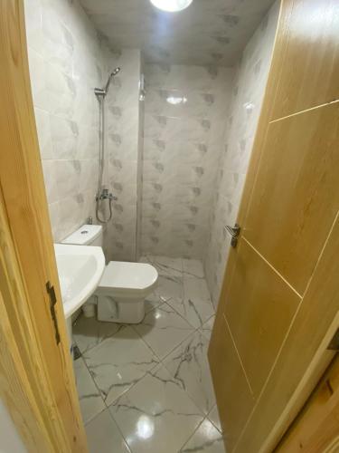 Appartement luxueux , bâtiment réservé aux voyageurs Appartement luxueux , bâtiment réservé aux voyageurs