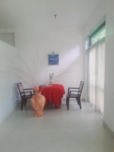 Dimond rick villa - image 2
