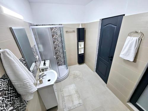 Triple room with Balcony Transalpina Ski Resort - TRI2