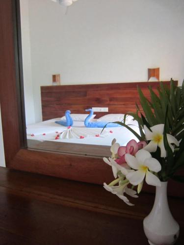 Deluxe Double Room with Balcony and Sea View image 6