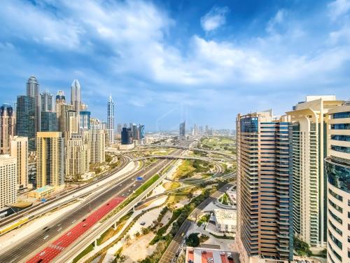 Amazing 1BR apartment near metro station in JLT, Dubai (Foto 7)