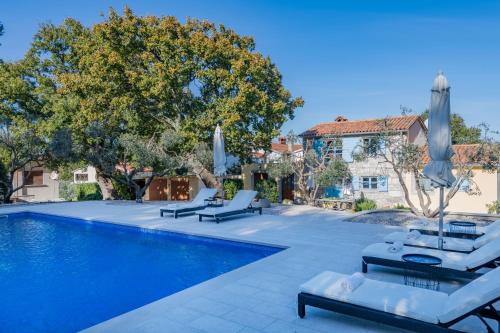 المنظر الخارجي, Villa Viktor, a wonderful rustic villa close to the beach in Kranjci