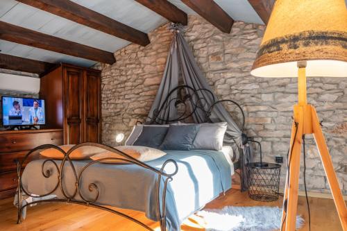 Villa Viktor, a wonderful rustic villa close to the beach in Kranjci