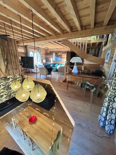 les chalets de Maryline gîte à louer Lées-Athas