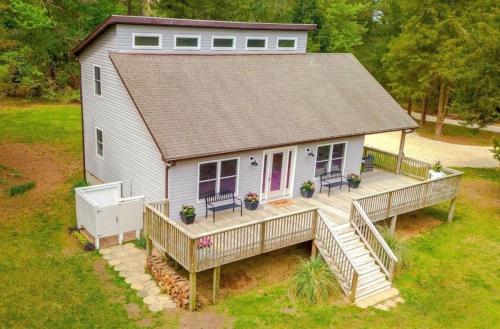 18-Acre Waterfront Sanctuary Peace and Privacy in Ridge (MD)