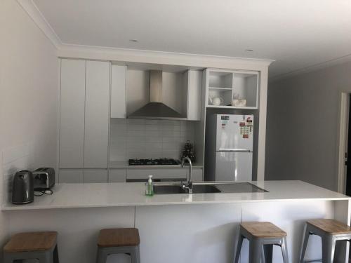 Nelapollo, Apollo Bay (photo 10)