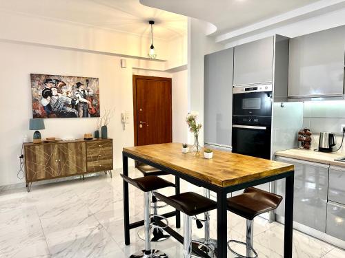 3BD next to National Archaeological Museum, Ateny (zdjęcie 9)