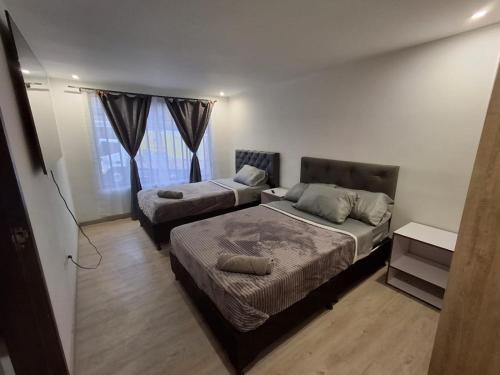 Hermosa casa con espacios independientes cerca a Mall plaza in Ciudadela del Norte