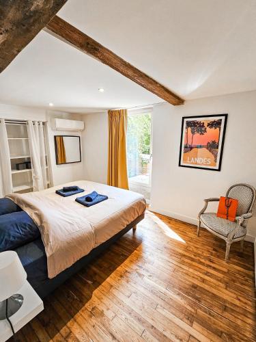 Magnifique villa en pierre avec piscine in Saint-Vincent-de-Lamontjoie