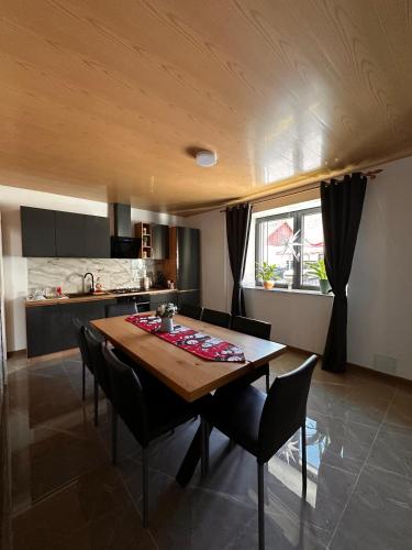 Vila Casa Din Vale - Valiug in Valiug