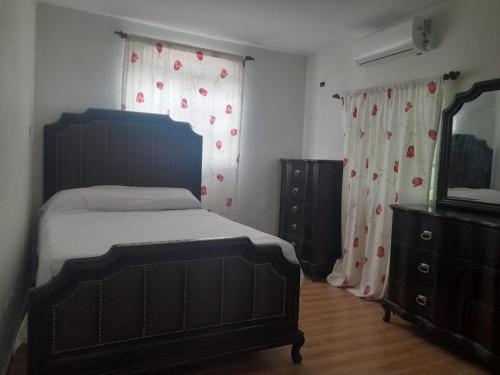 My propio esfuerzo in บาราโอนา