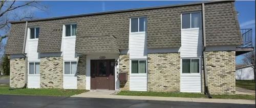 2 Bed 1 Bath - West Bend, WI in Lääne Bend (WI)