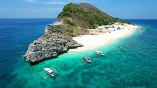 Beach, RedDoorz @ Sukitel Budget Hotel Nasugbu in Nasugbu