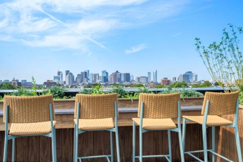 Létesítmények, Luxury Furnished Apartment Near Logan Airport in Logan Airport