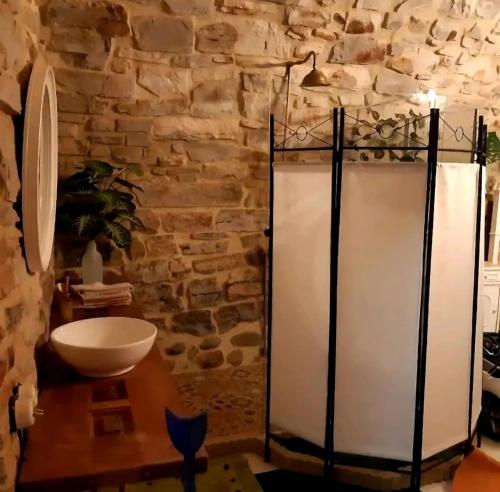  Soggiorno in una Cantina antica del´500, struttura privata, non Albergo in Colombaro