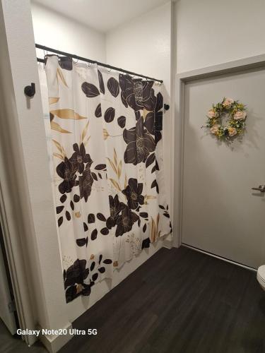 Modern One room Flat in the Beautiful Las Vegas City Modern One room Flat in the Beautiful Las Vegas City