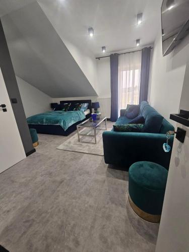 Sunrise Wola Mokrzeska Sala Bankietowa i Apartamenty in Garneka