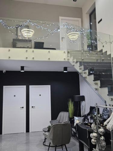 Sunrise Wola Mokrzeska Sala Bankietowa i Apartamenty in Garneka