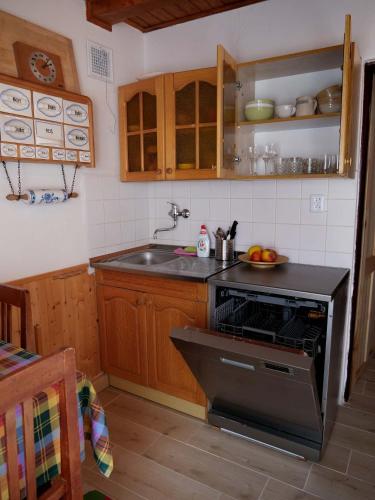 Chalupa u Lipna, klid, pohoda a krásná příroda (Chalupa u Lipna, klid, pohoda a krasna priroda) in Horni Plana