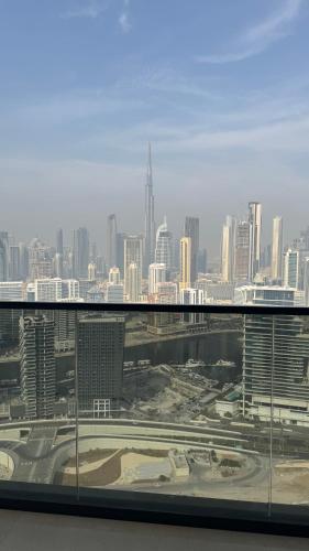 Luxe 3BDR Panoramic Burj Khalifa Views Business Bay, Дубай (фото 8)