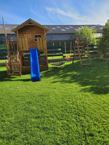 Ferienhof Manowski Nr1 in Todendorf